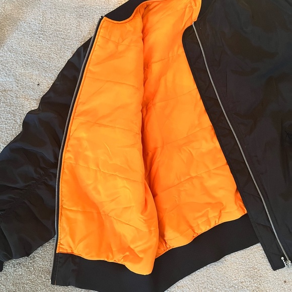 Jacket - Picture 2 of 4